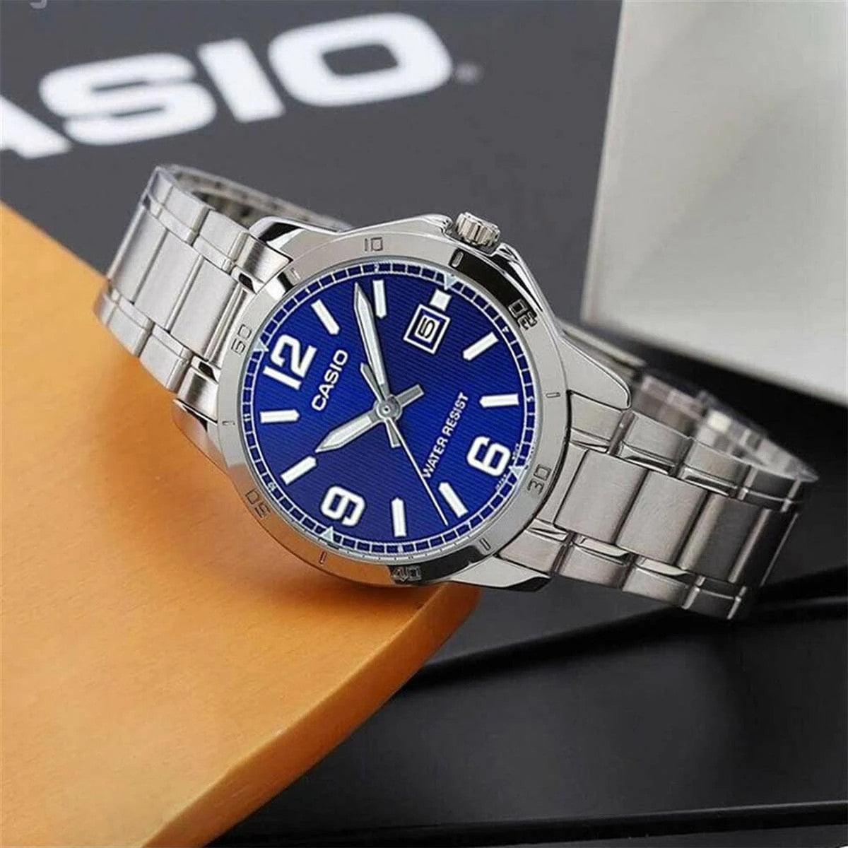 Дамски аналогов часовник Casio - Casio Collection - LTP-V004D-2BUDF