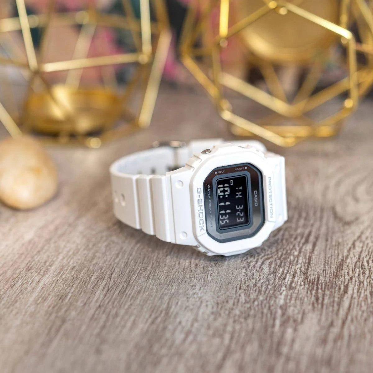 Дамски часовник Casio G-Shock - GMD-S5600-7ER