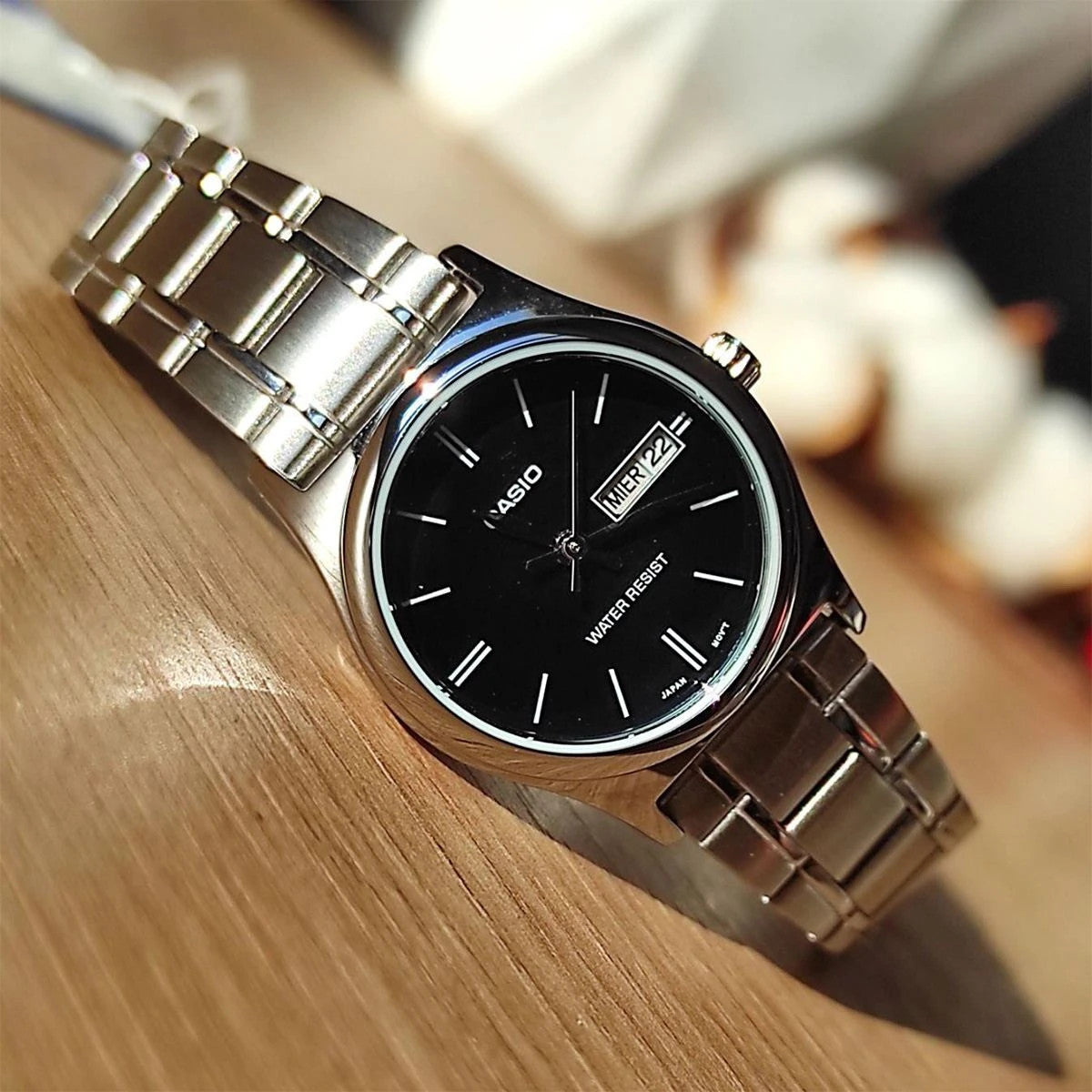 Дамски аналогов часовник Casio - Casio Collection - LTP-V006D-1B2UDF