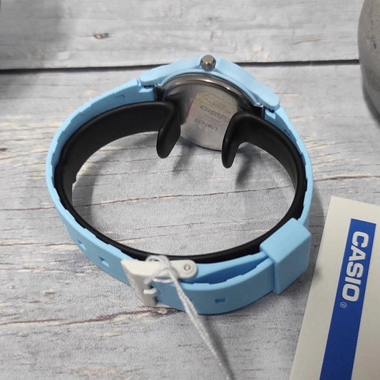 Дамски аналогов часовник Casio - LQ-24B-2BEF