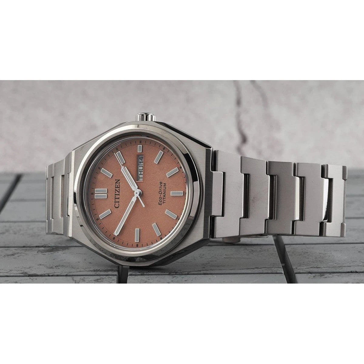 Мъжки часовник Citizen Eco-Drive Titanium - AW0130-85ZE