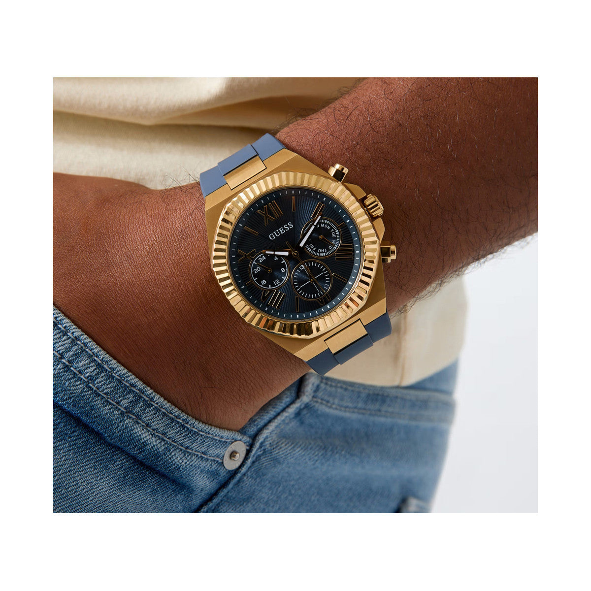 Мъжки часовник GUESS - GW1011G2
