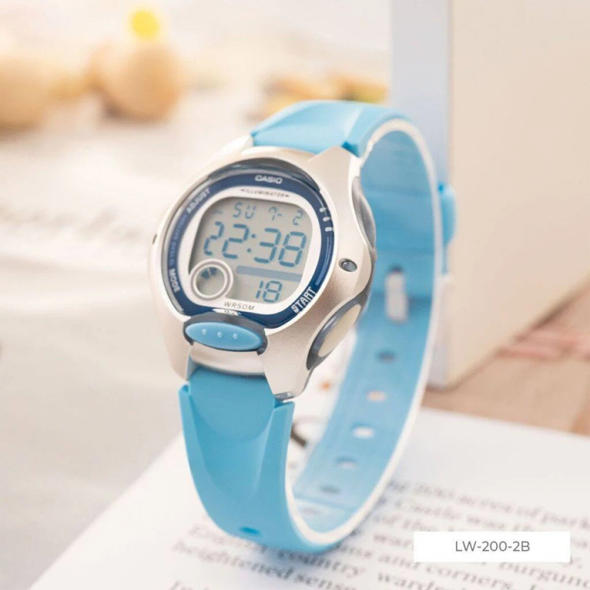 Дигитален часовник Casio LW-200-2BVDF