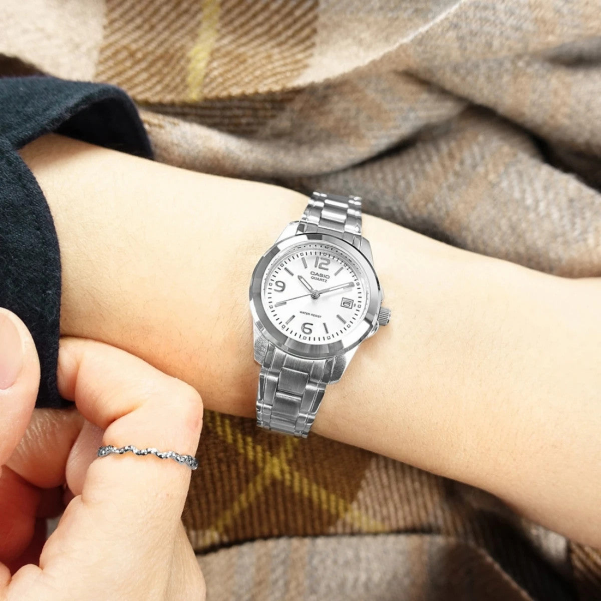 Дамски аналогов часовник Casio - Casio Collection - LTP-1215A-7ADF