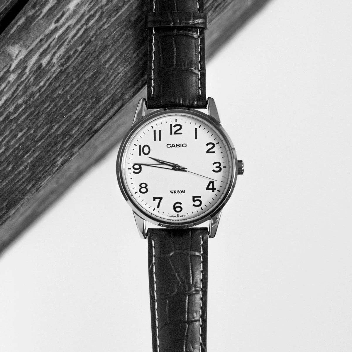 Мъжки аналогов часовник Casio - Casio Collection - MTP-1303L-7BVDF