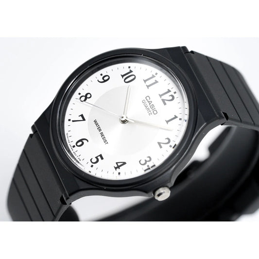 Мъжки аналогов часовник Casio - MQ-24-7B3LDF