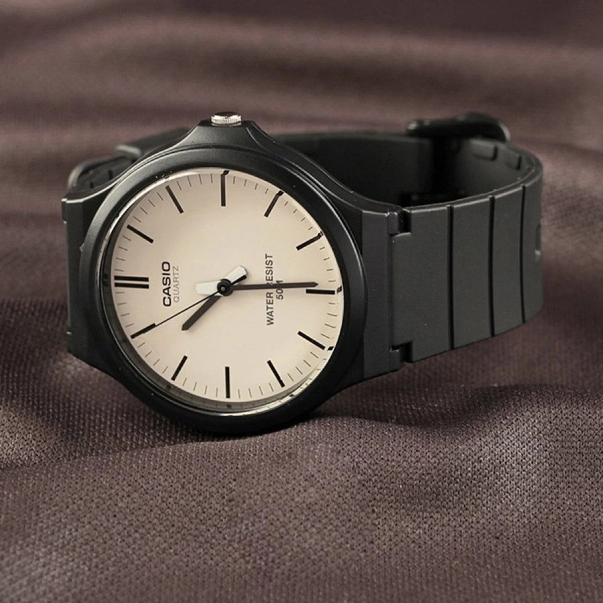 Мъжки часовник CASIO - MW-240-7EVEF