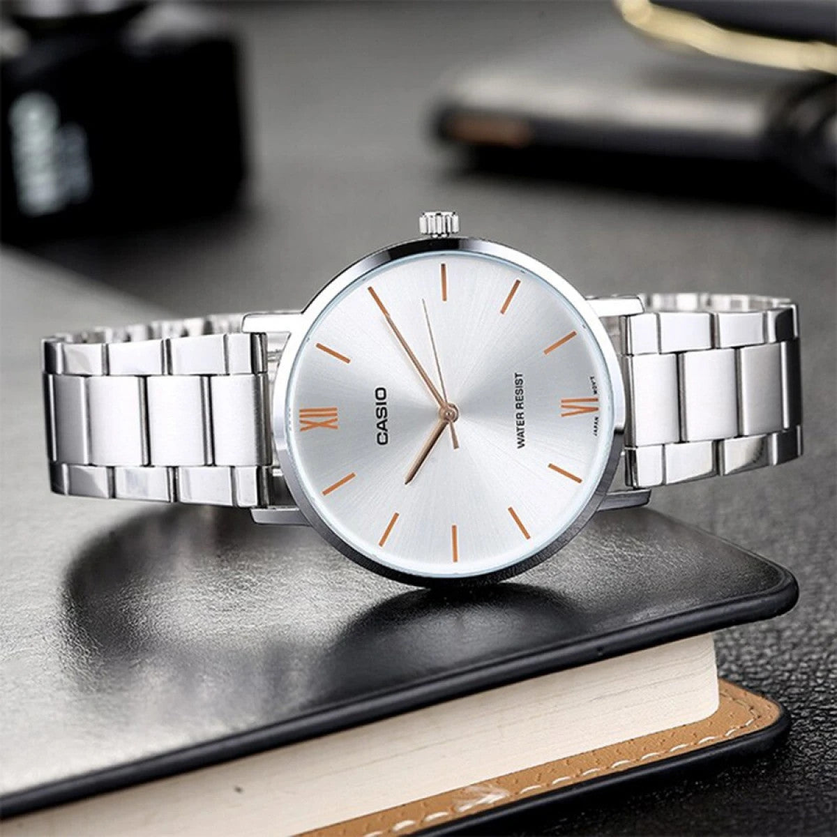 Мъжки аналогов часовник Casio - Casio Collection - MTP-VT01D-7BUDF