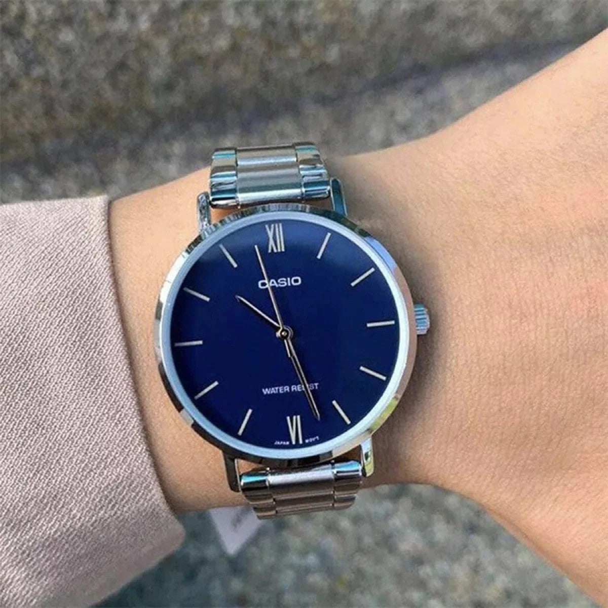 Мъжки аналогов часовник Casio - Casio Collection - MTP-VT01D-2BUDF