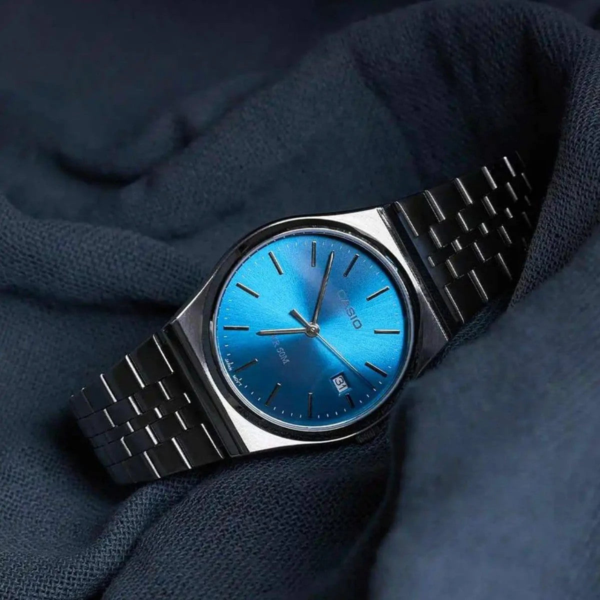 Мъжки аналогов часовник Casio - Casio Collection - MTP-B145D-2A2VEF