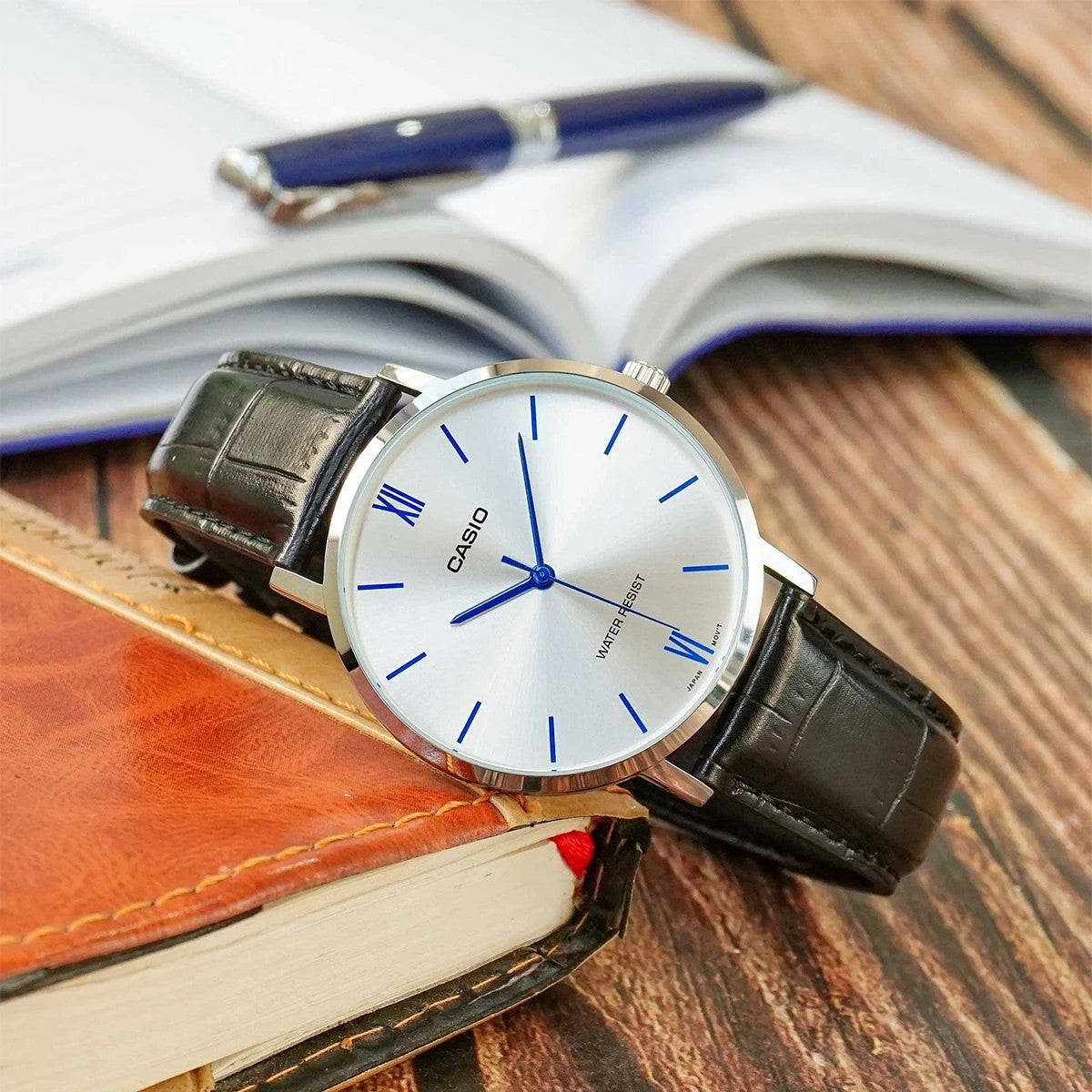 Мъжки аналогов часовник Casio - Casio Collection - MTP-VT01L-7B1UDF