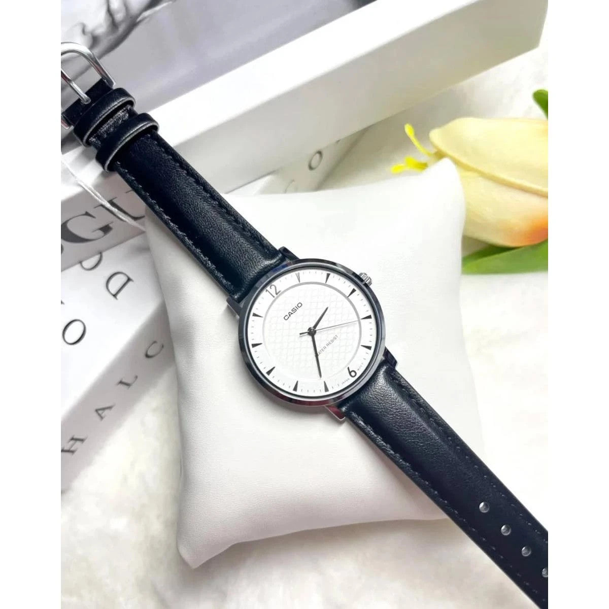 Дамски аналогов часовник Casio - Casio Collection - LTP-VT04L-7A2DF