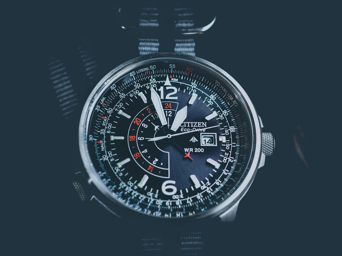 Citizen Promaster с логаритмична линия и Eco-Drive