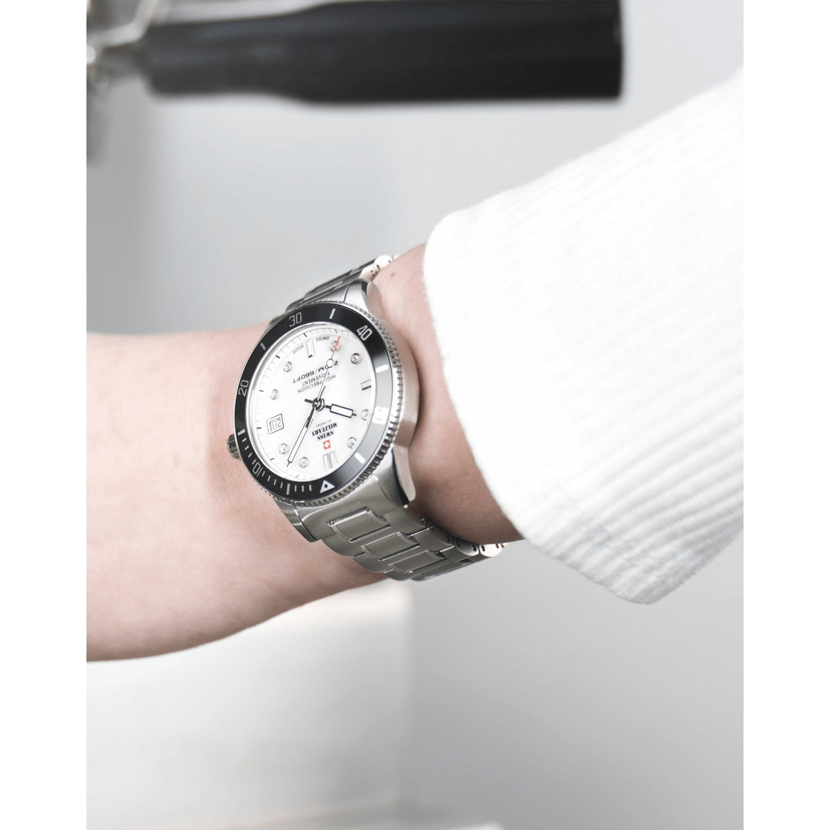 Часовник SWISS MILITARY BY CHRONO - SM34089.03