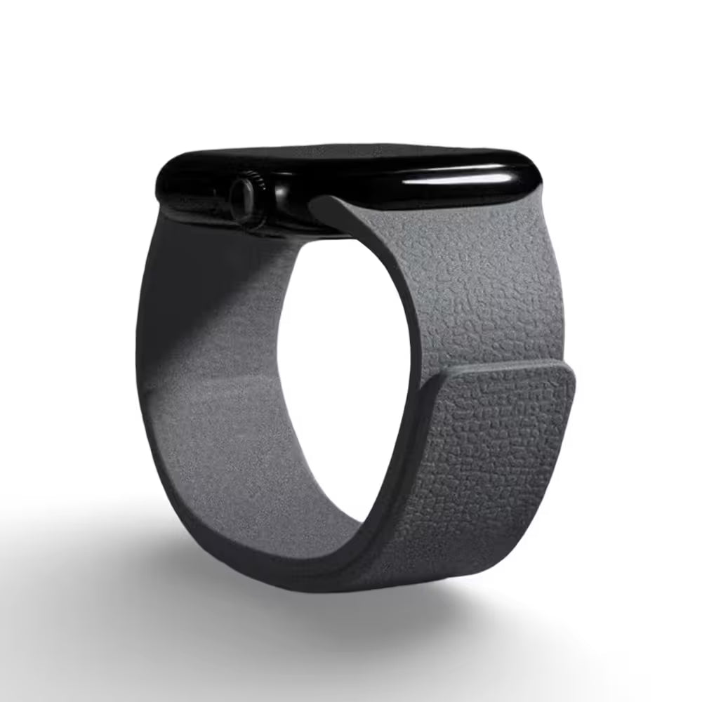 Сива силиконова каишка за Apple Watch с магнитно закопчаване