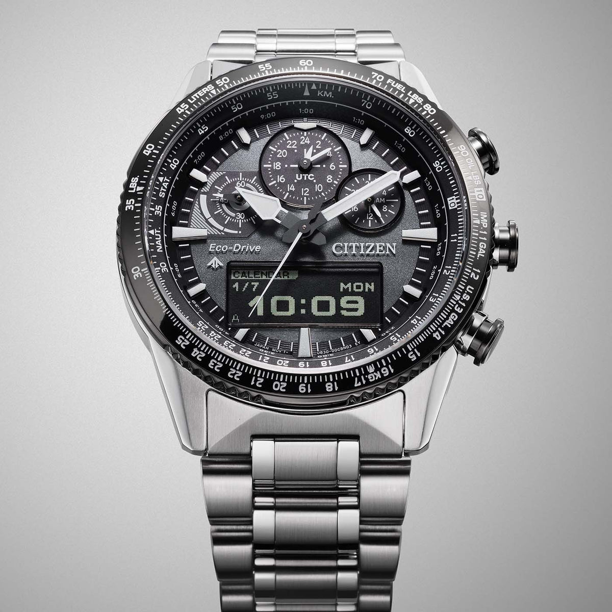 Мъжки часовник CITIZEN - JV2006-55H