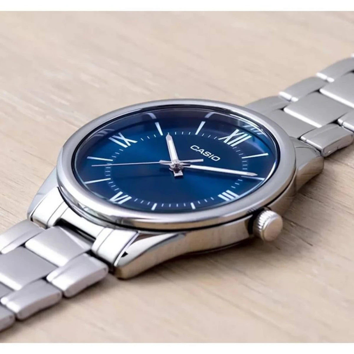 Мъжки аналогов часовник Casio - Casio Collection - MTP-V005D-2B5UDF
