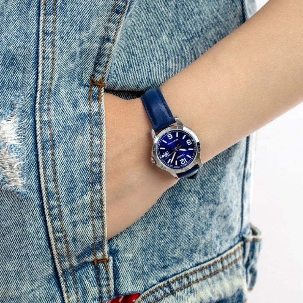 Дамски аналогов часовник Casio - Casio Collection - LTP-V004L-2BUDF