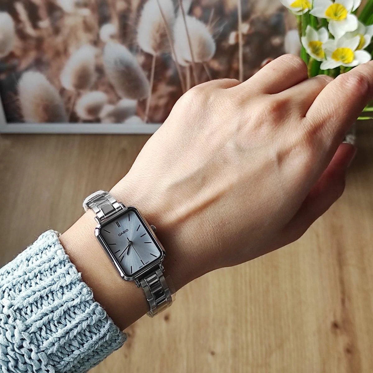 Дамски аналогов часовник Casio - Casio Collection - LTP-V009D-2EUDF