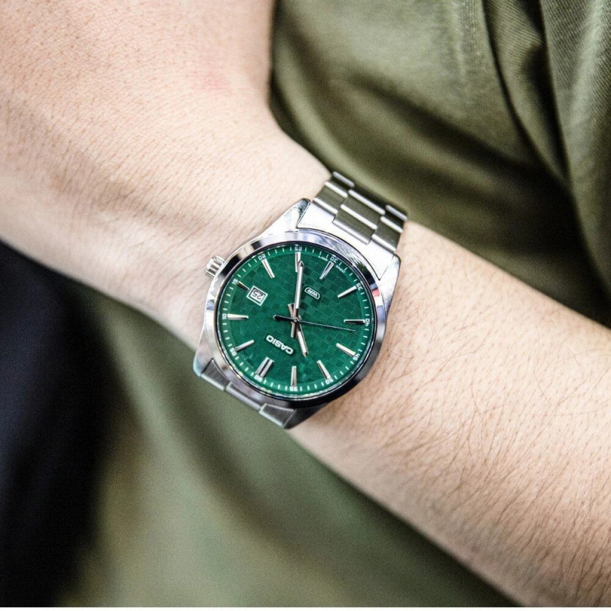 Мъжки аналогов часовник Casio - Casio Collection - MTP-VD03D-3A1UDF