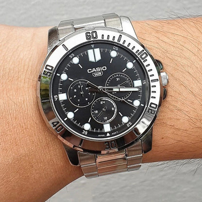 Мъжки аналогов часовник Casio - MTP-VD300D-1EUDF