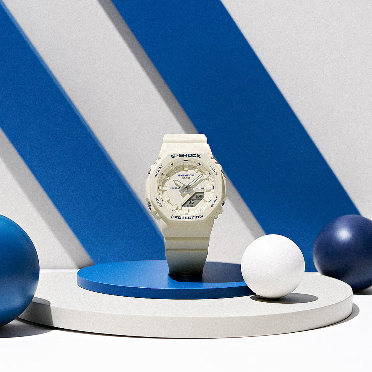 Дамски часовник Casio G-Shock - GMA-P2100BA-7AER