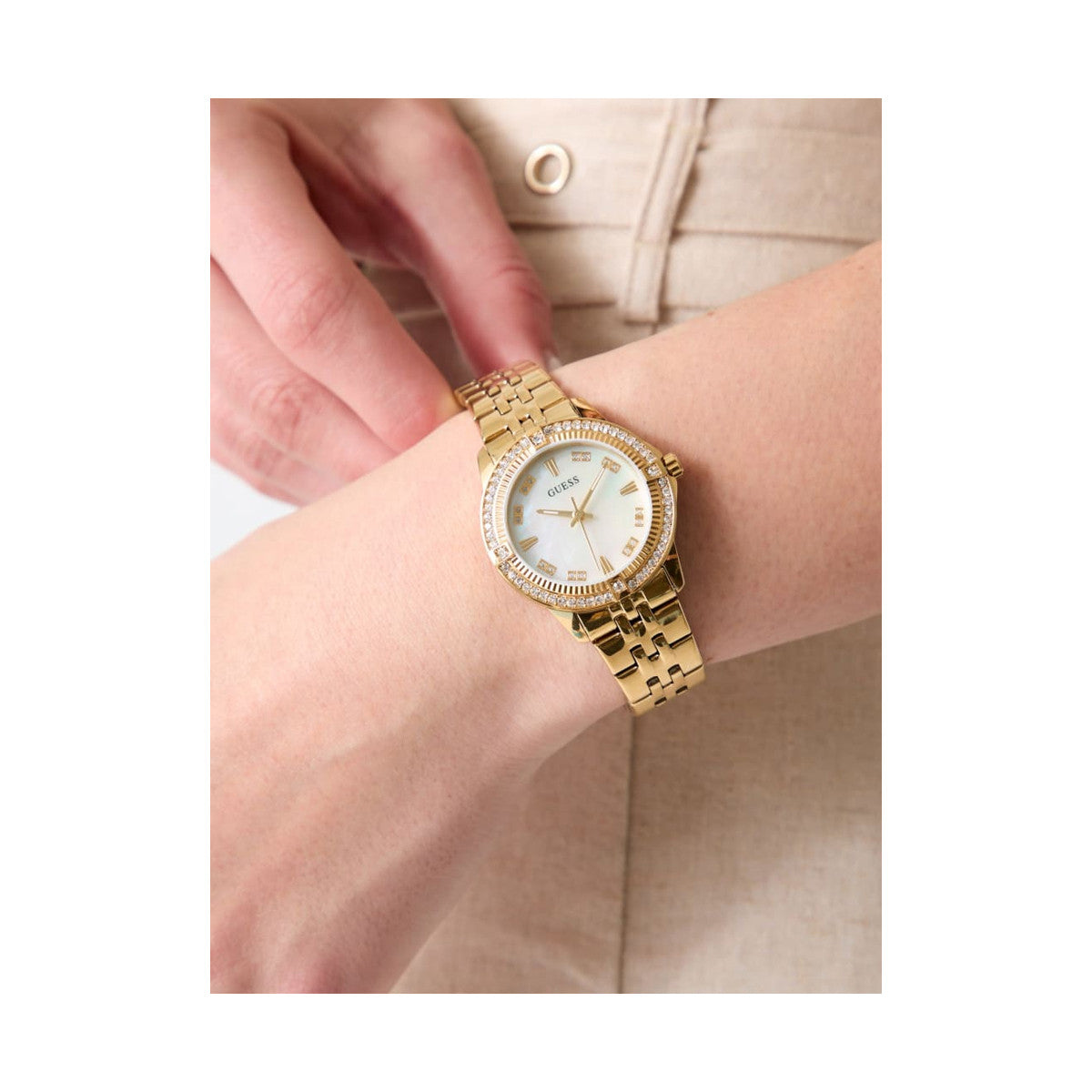 Дамски часовник GUESS - GW1027L2