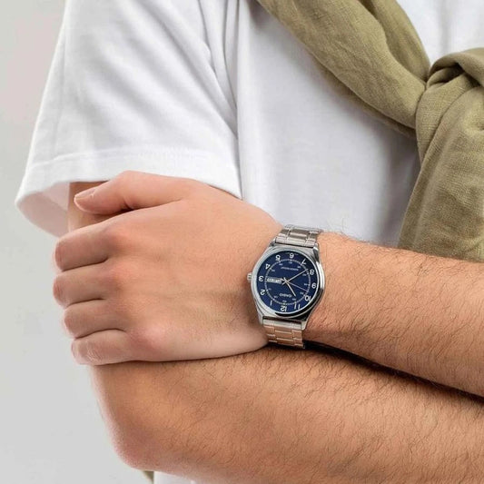 Мъжки аналогов часовник Casio - MTP-V006D-2BUDF