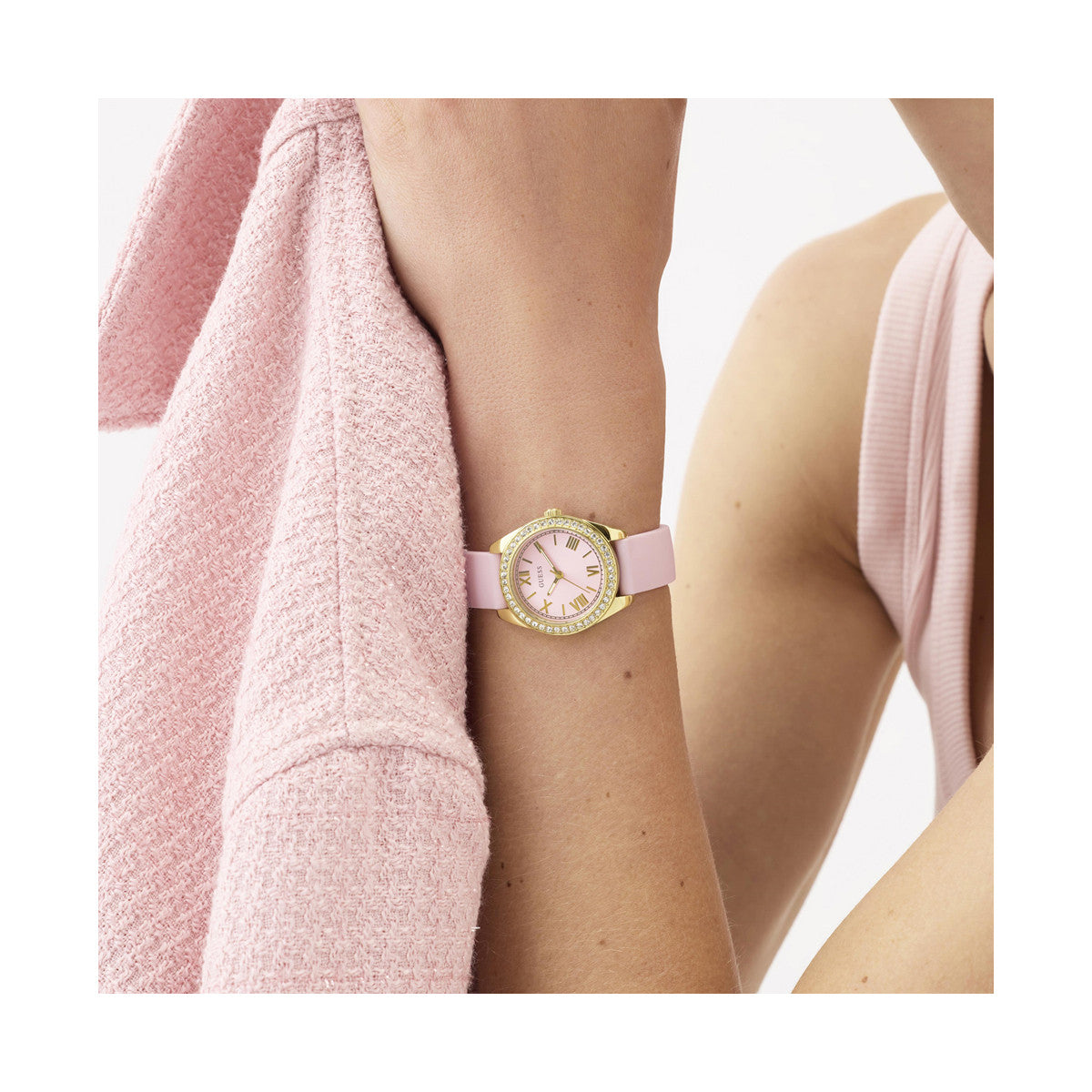 Дамски часовник GUESS - GW1000L2