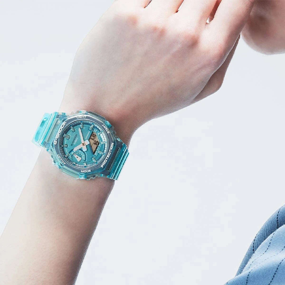 Дамски часовник Casio G-Shock - GMA-S2100SK-2AER