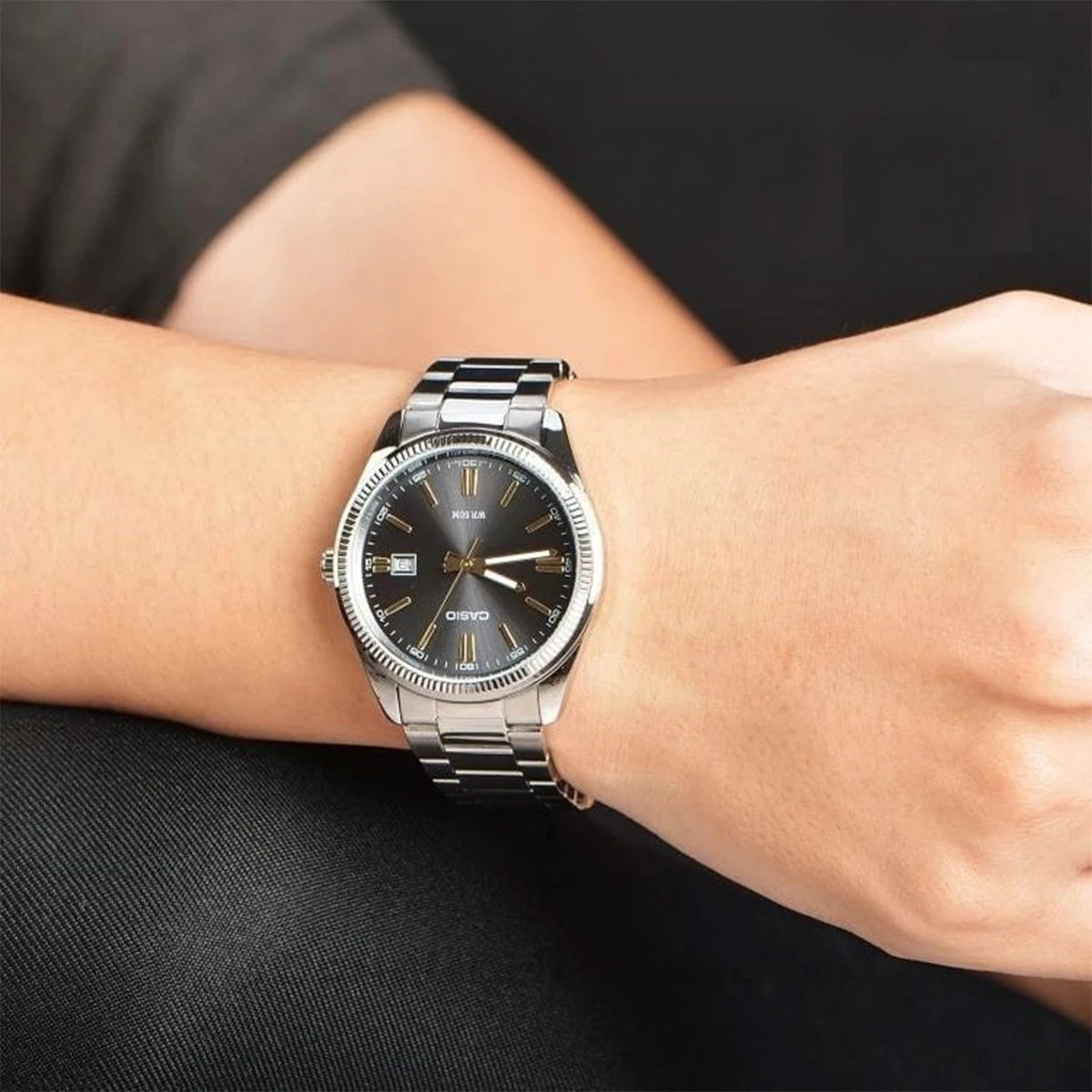 Дамски аналогов часовник Casio - Casio Collection - LTP-1302D-1A2VDF