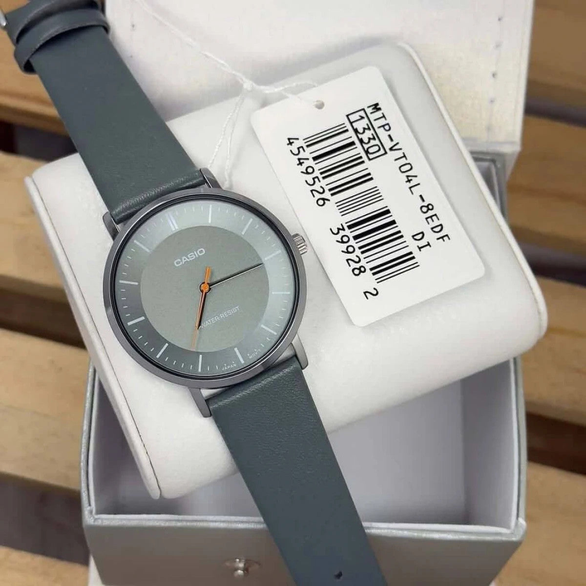Мъжки аналогов часовник Casio - Casio Collection - MTP-VT04L-8EDF