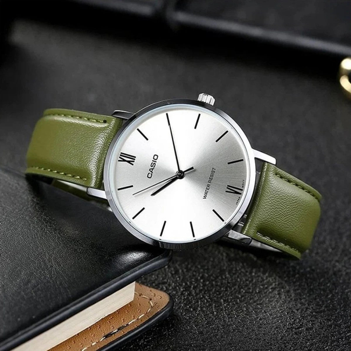Мъжки аналогов часовник Casio - Casio Collection - MTP-VT01L-3BUDF