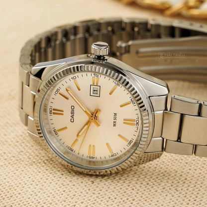 Дамски аналогов часовник Casio - LTP-1302D-7A2VDF