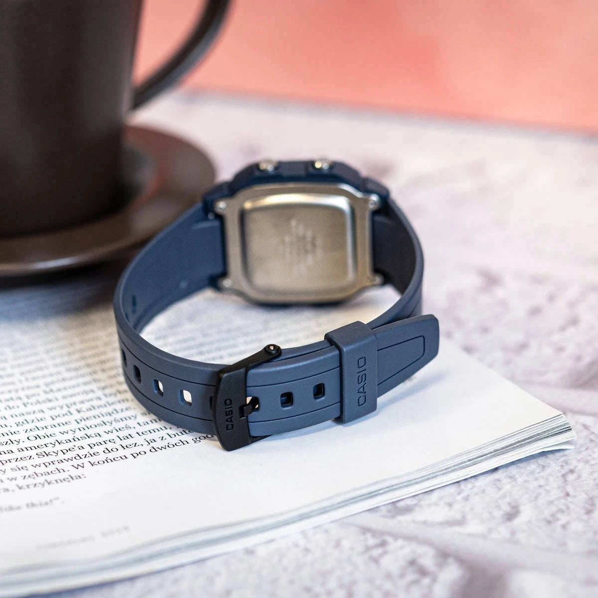 Мъжки часовник Casio - Casio Collection - W-800H-2AVES