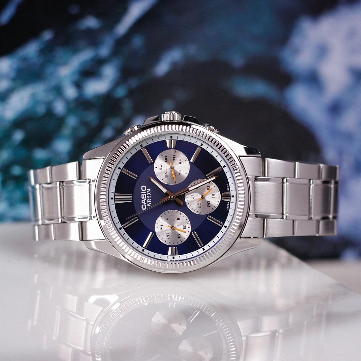 Мъжки аналогов часовник Casio Multi-Dial - Casio Collection - MTP-1375D-2A1VDF