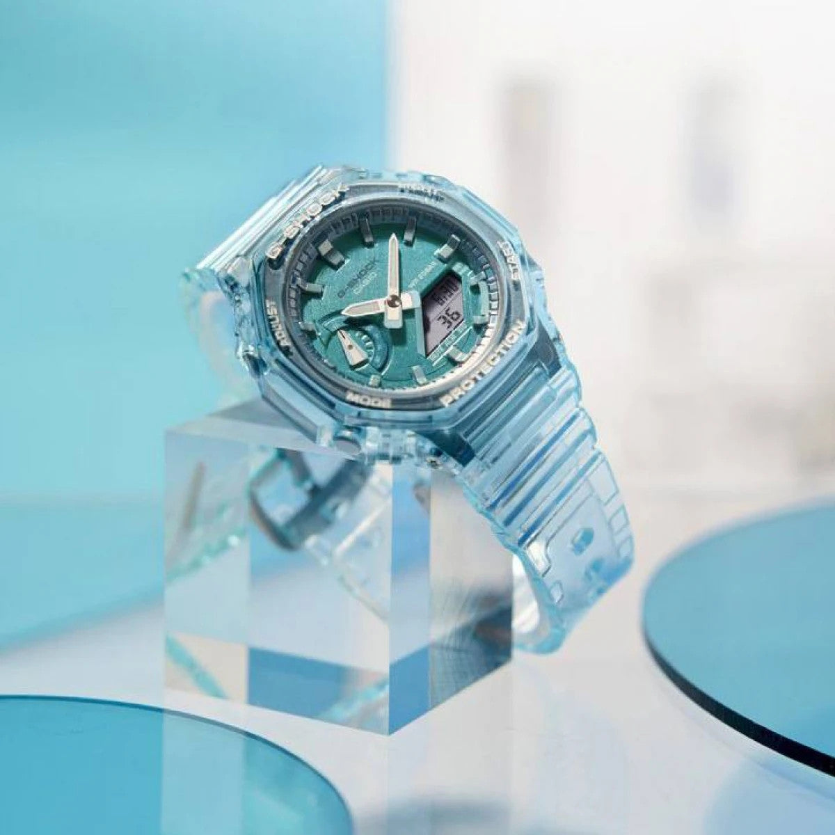 Дамски часовник Casio G-Shock - GMA-S2100SK-2AER
