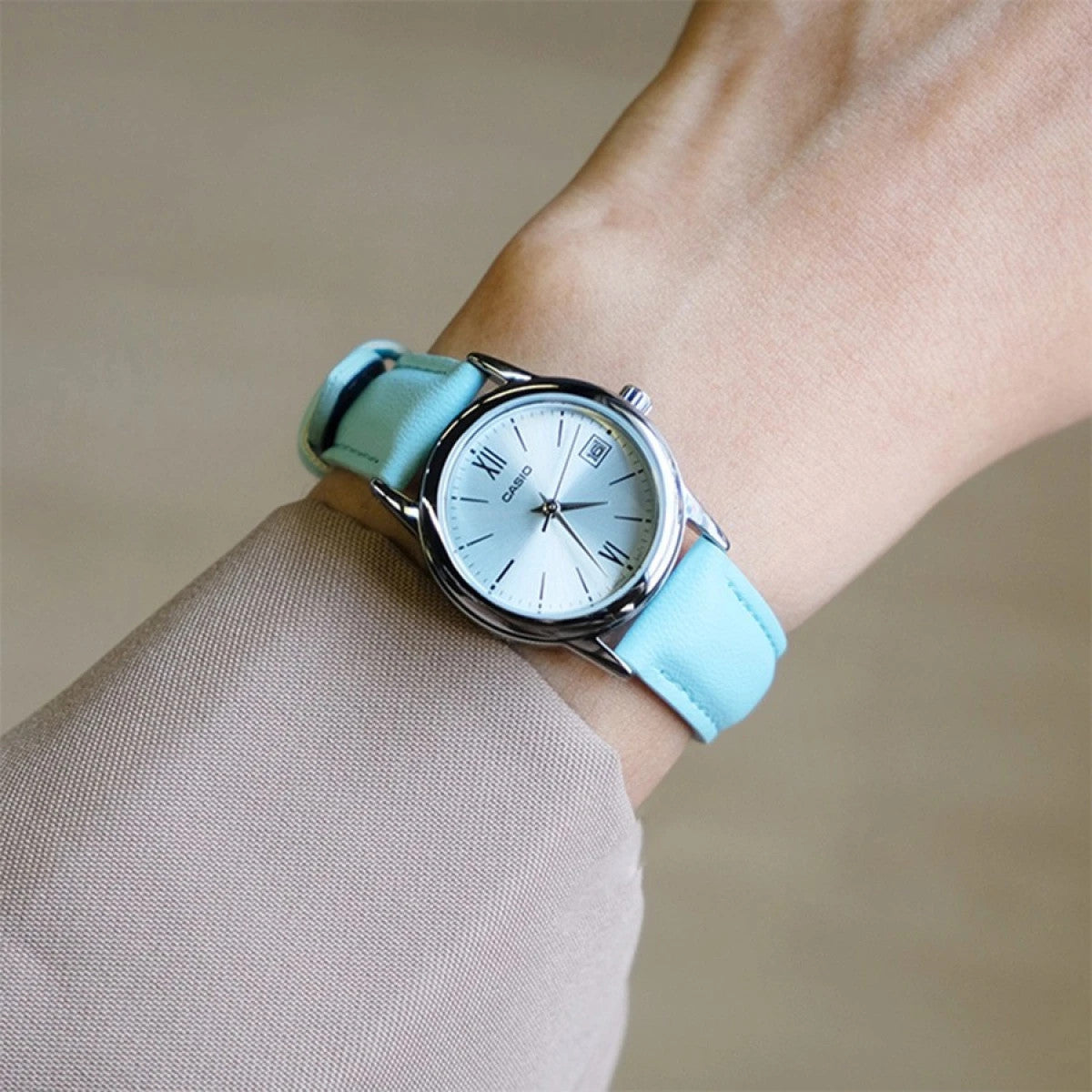 Дамски аналогов часовник Casio - Casio Collection - LTP-V002L-2B3UDF