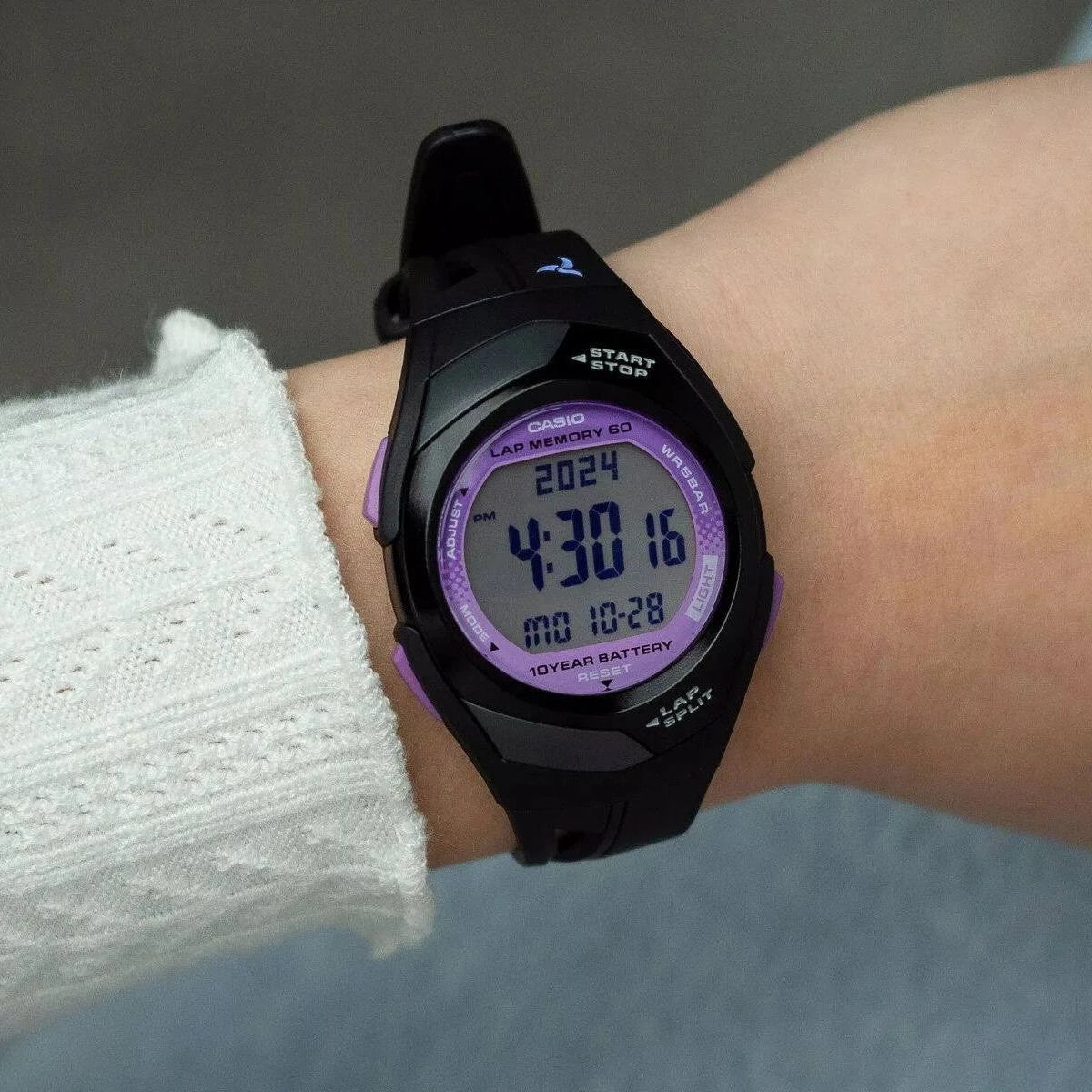 Дамски часовник Casio - STR-300-1CEG