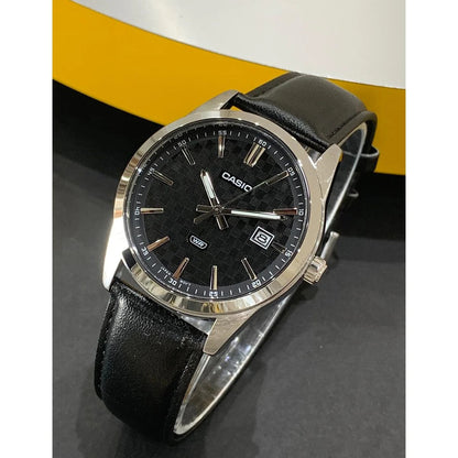 Мъжки аналогов часовник Casio - Casio Collection - MTP-VD03L-1AUDF
