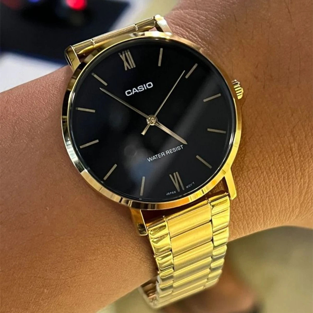 Мъжки аналогов часовник Casio - MTP-VT01G-1BUDF