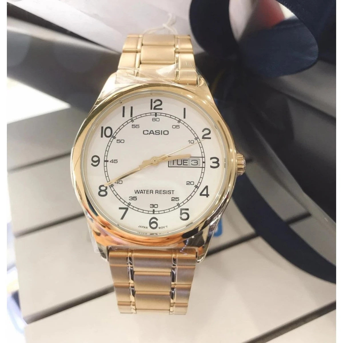 Мъжки аналогов часовник Casio - Casio Collection - MTP-V006G-7BUDF