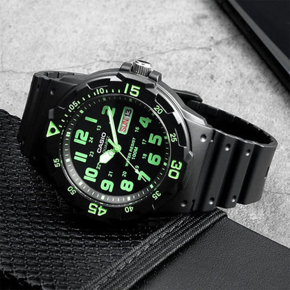Мъжки аналогов часовник Casio - MRW-200H-3BVDF