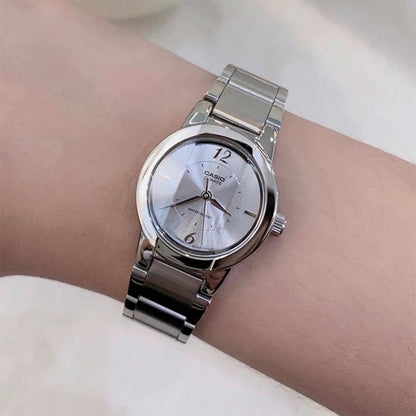 Дамски аналогов часовник Casio - Casio Collection - LTP-1230D-7CDF