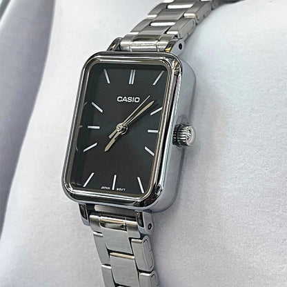 Дамски аналогов часовник Casio - Casio Collection - LTP-V009D-1EUDF