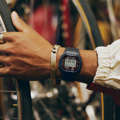 Мъжки часовник Casio G-Shock - DW-5600RL-1ER