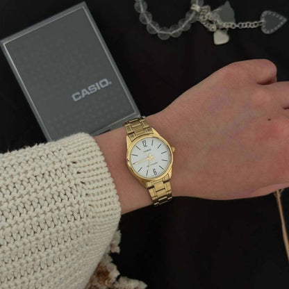 Дамски аналогов часовник Casio - Casio Collection - LTP-V005G-7BUDF