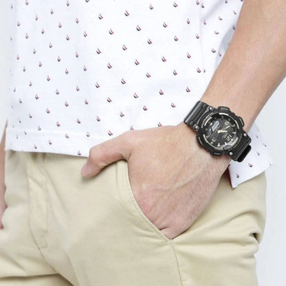Мъжки дигитален часовник Casio Solar - Casio Collection - AQ-S810W-1A3VDF