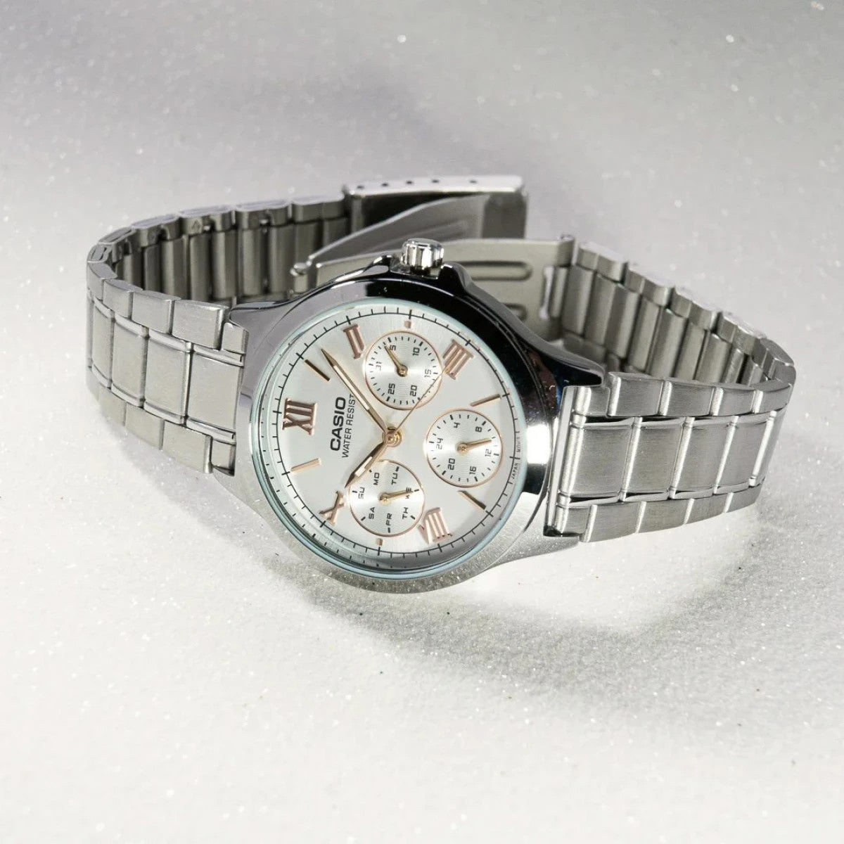 Дамски аналогов часовник Casio - LTP-V300D-7A2UDF