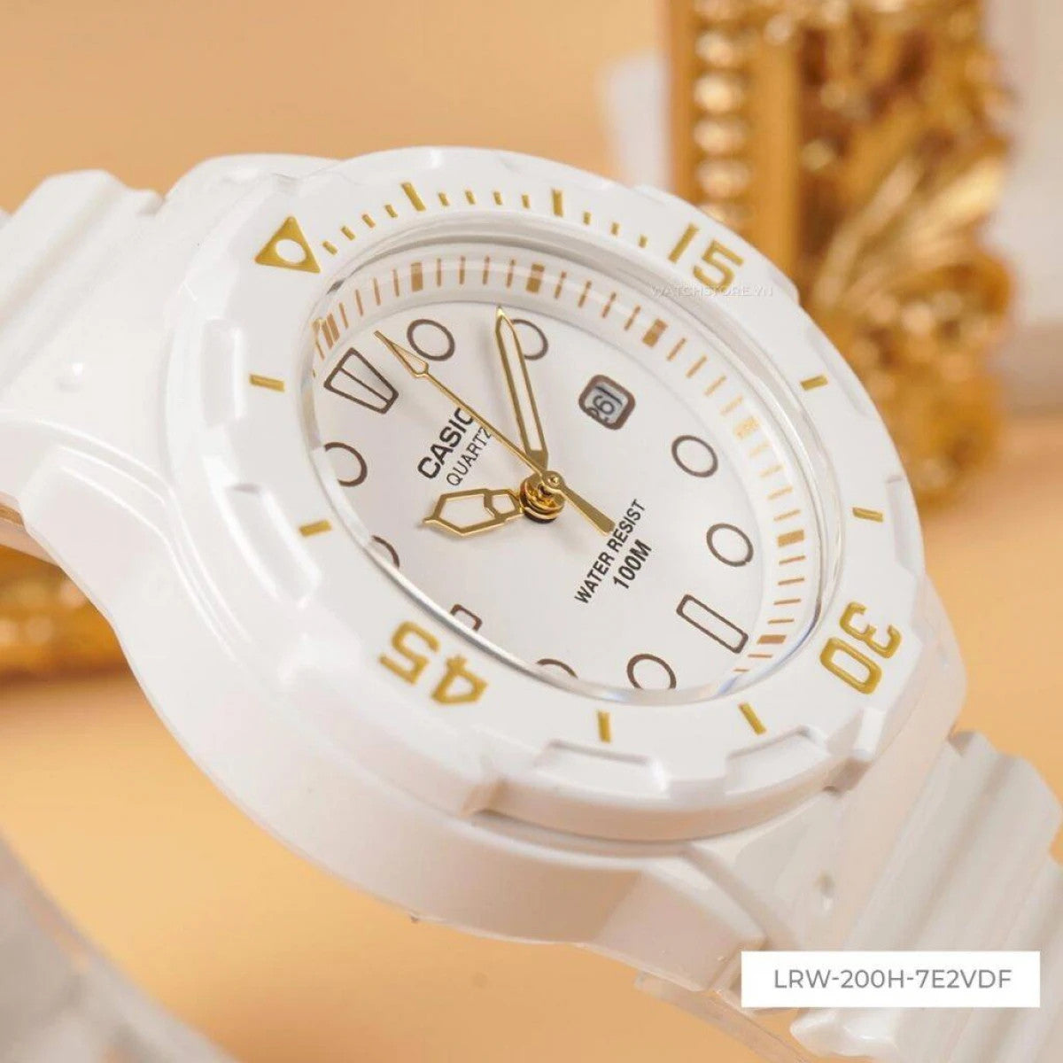Дамски аналогов часовник Casio - Casio Collection - LRW-200H-7E2VDF